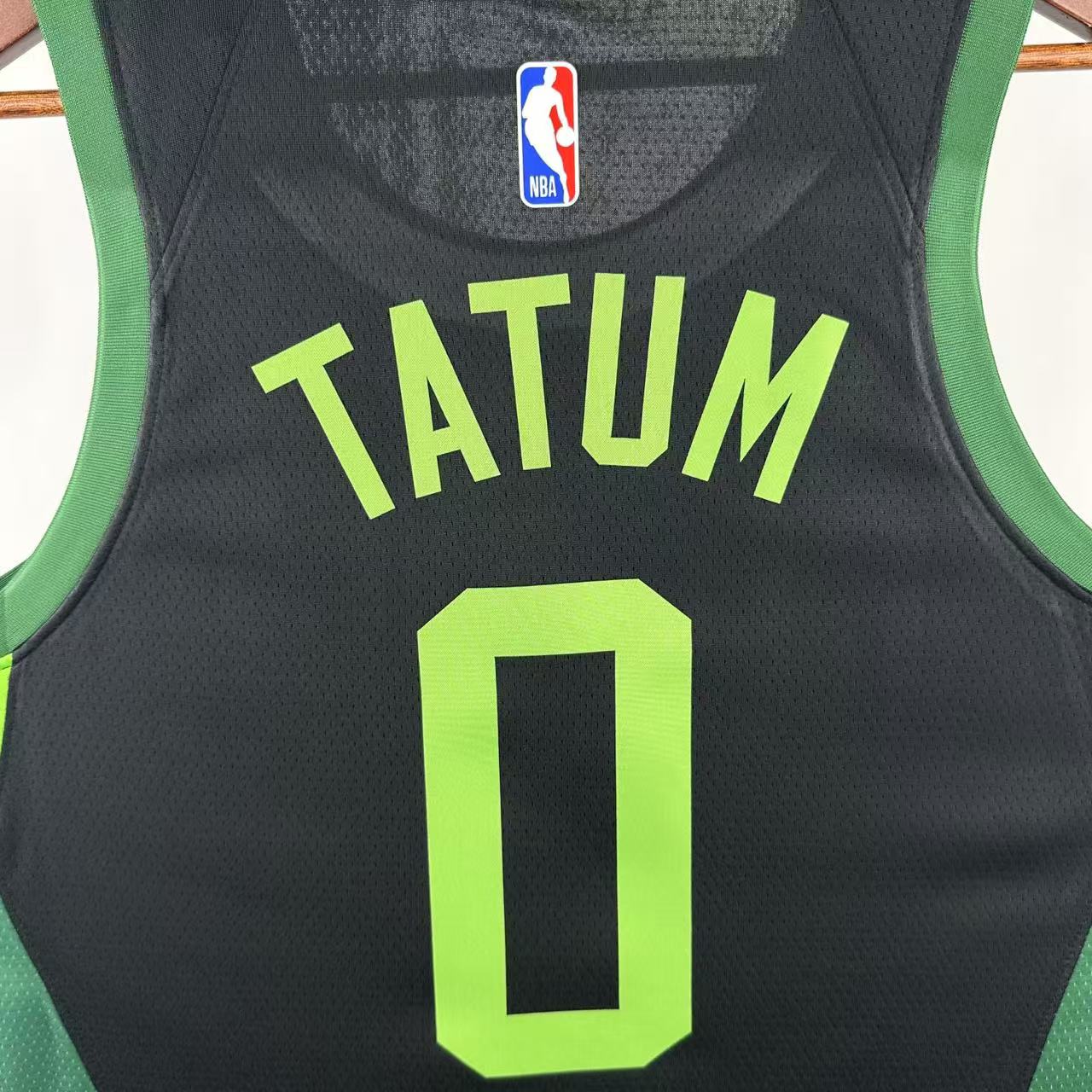 Regata NBA Boston Celtics Nike Jayson Tatum 2024/25 - Preta - Masculina - Edição City