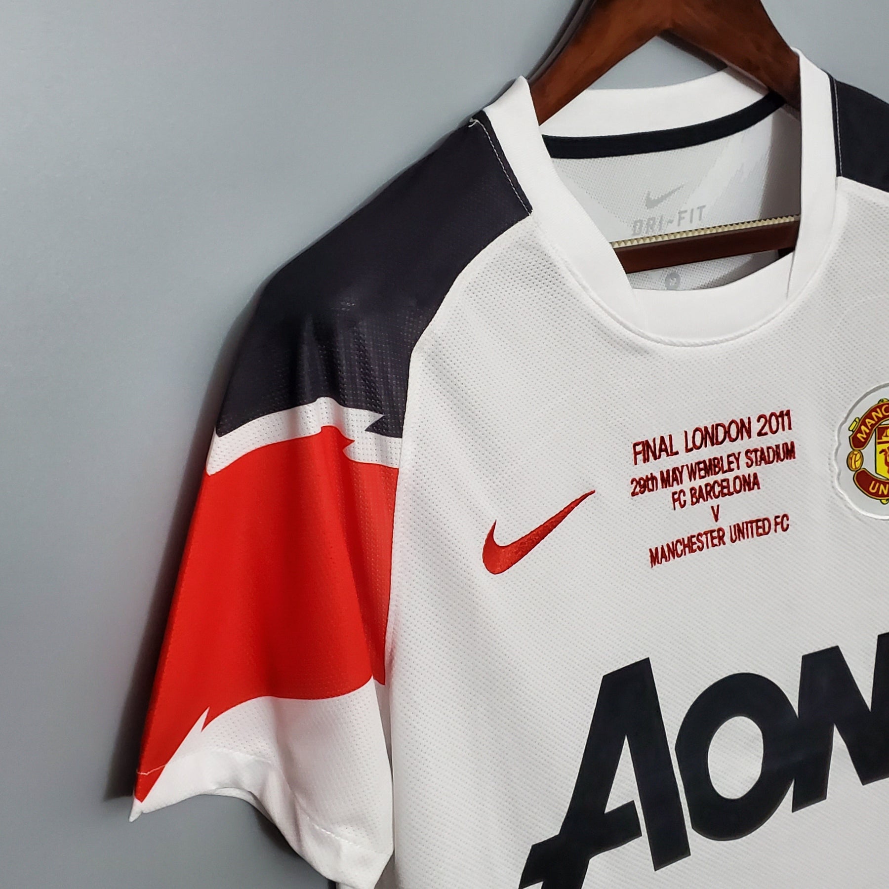 Camisa Manchester United Away Branca 2010/11 Masculina - Retrô