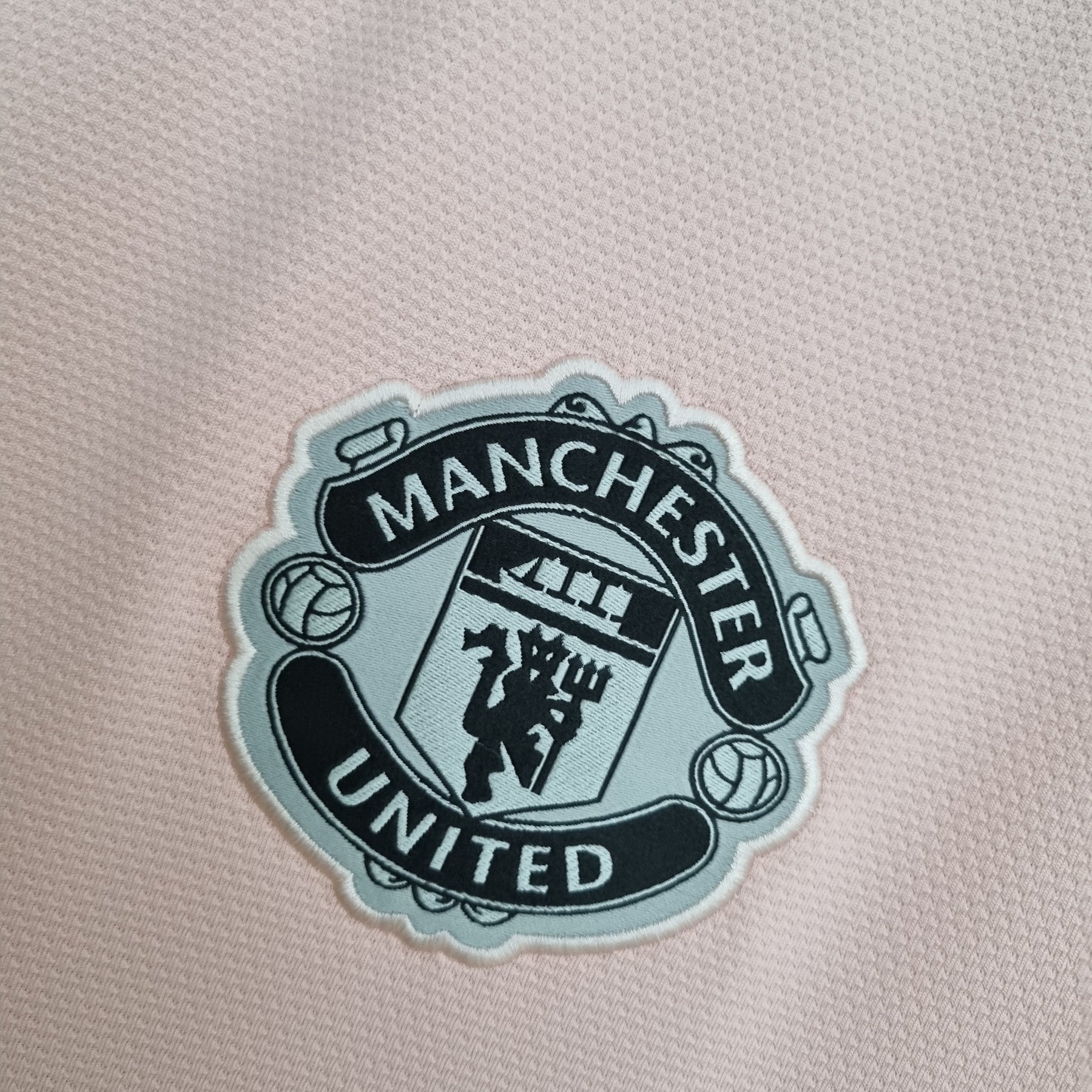 Camisa Retrô Manchester United Away 18/19 Adidas - Rosa