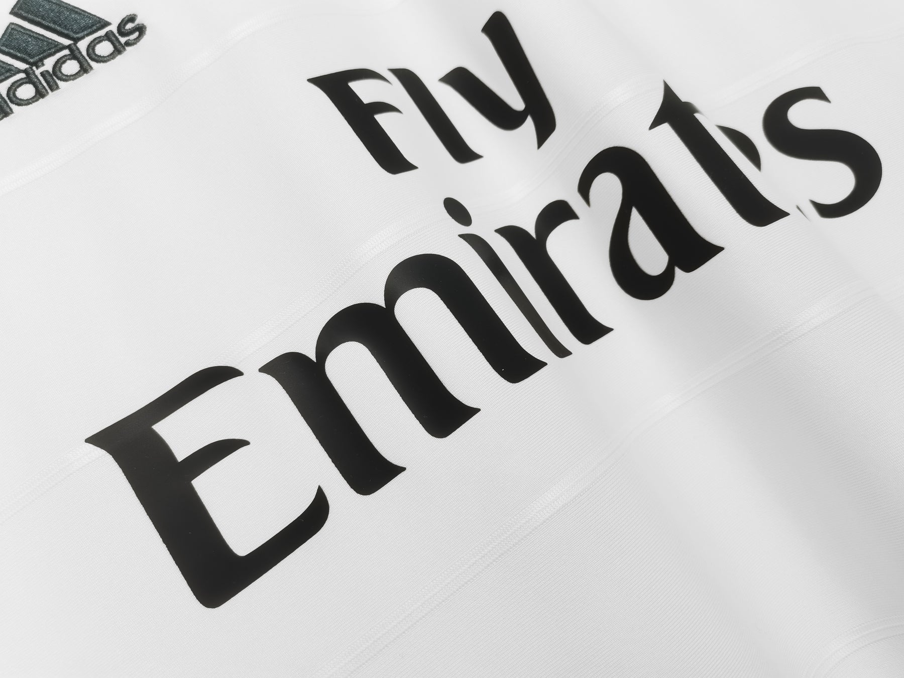 Camisa Real Madrid 2013/14 - Versão Retrô Masculina - Branca