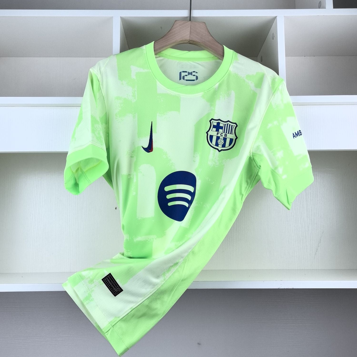 Camisa Nike Barcelona IlI 2024/25 Torcedor Masculina - Verde
