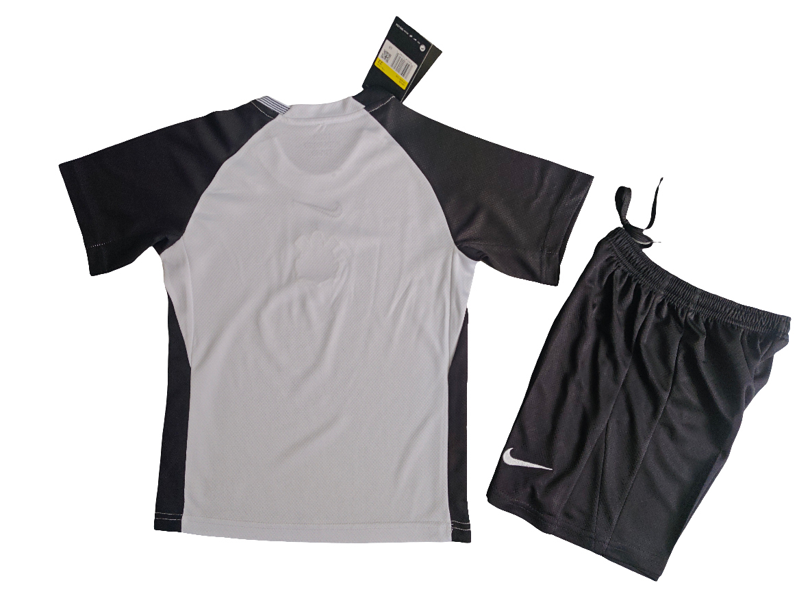 Kit Infantil Corinthians 25/26 Torcedor Nike - Branco + Preto