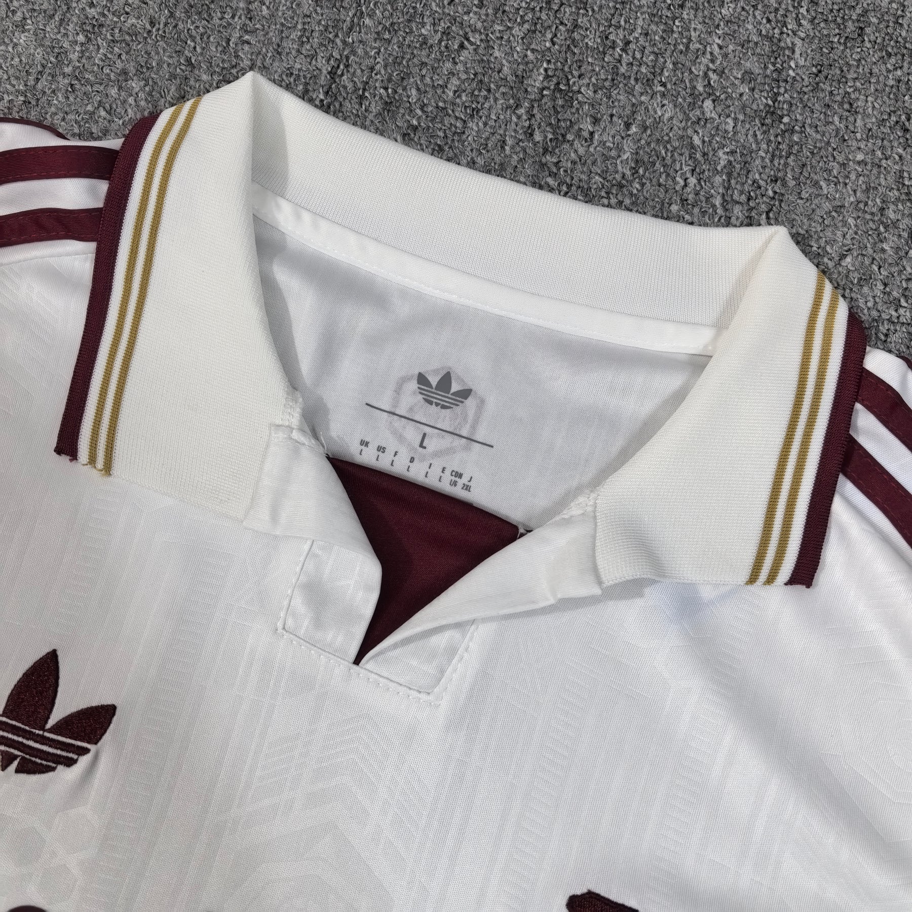 Camisa Arsenal III 2025/26 Off-White - Adidas - Masculino Torcedor