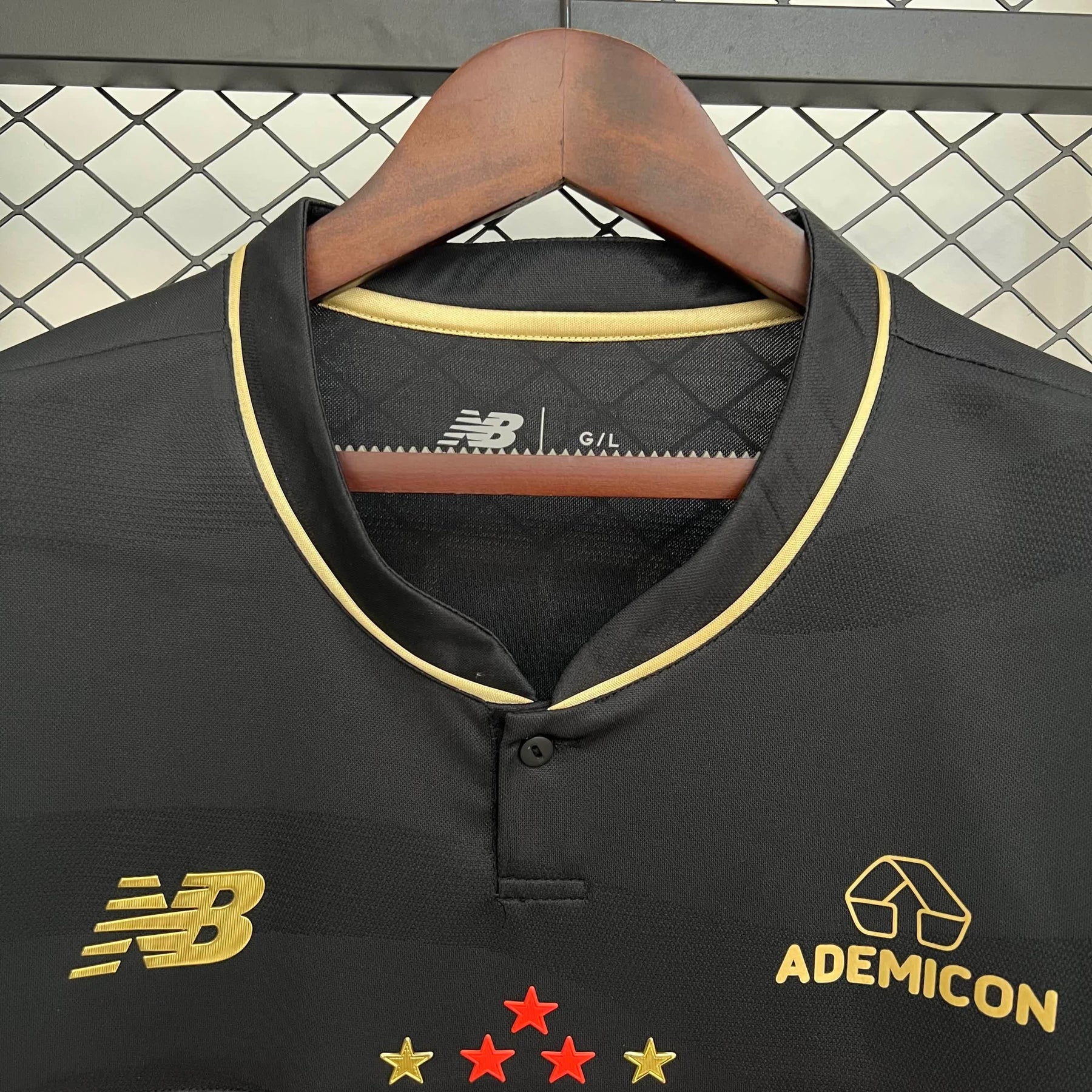 Camisa São Paulo III 25/26 s/n° Torcedor Comemorativa New Balance Masculina - Preto+Vermelho