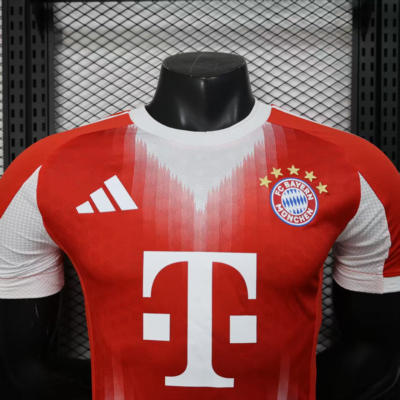 Camisa Adidas Bayern de Munique I 25/26 s/n° Jogador Masculina - Vermelha e Branca