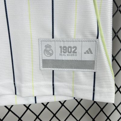 Camisa Real Madrid 2025 US Pack Lifestyle Adidas Masculina – Branca com Listras