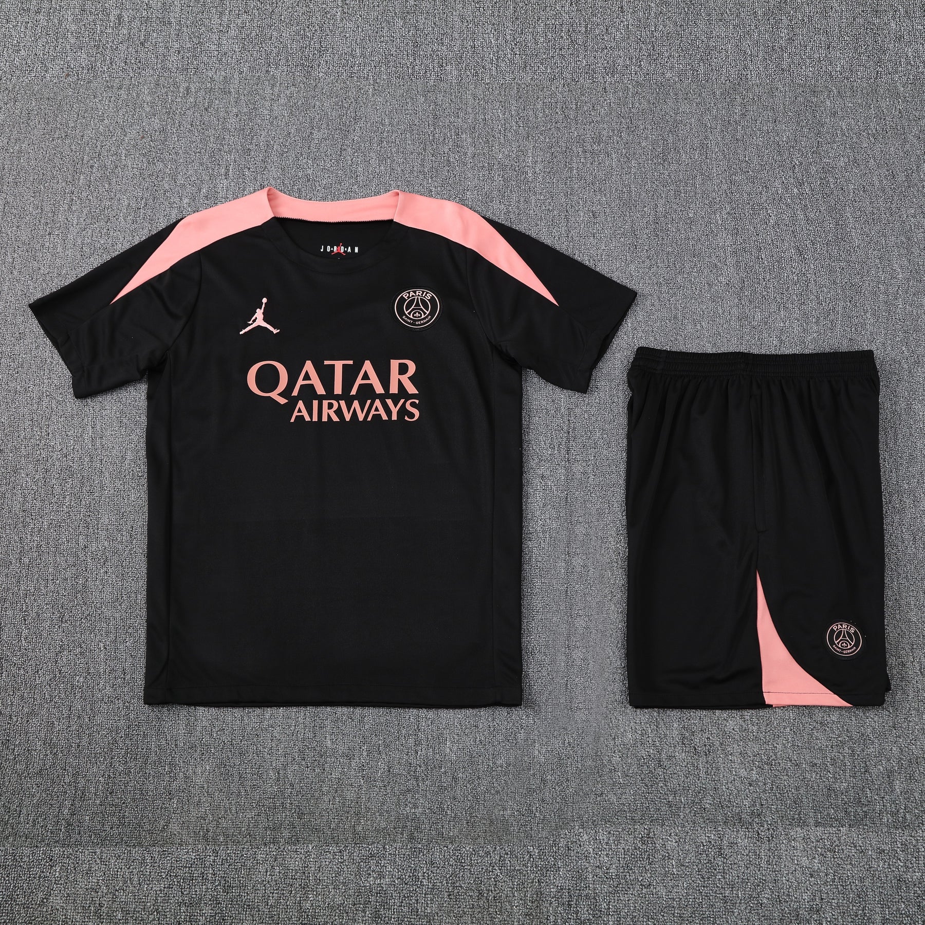 Kit Treino PSG 25/26 - Masculina - Preto com Rosa | Estilo e Performance Jordan