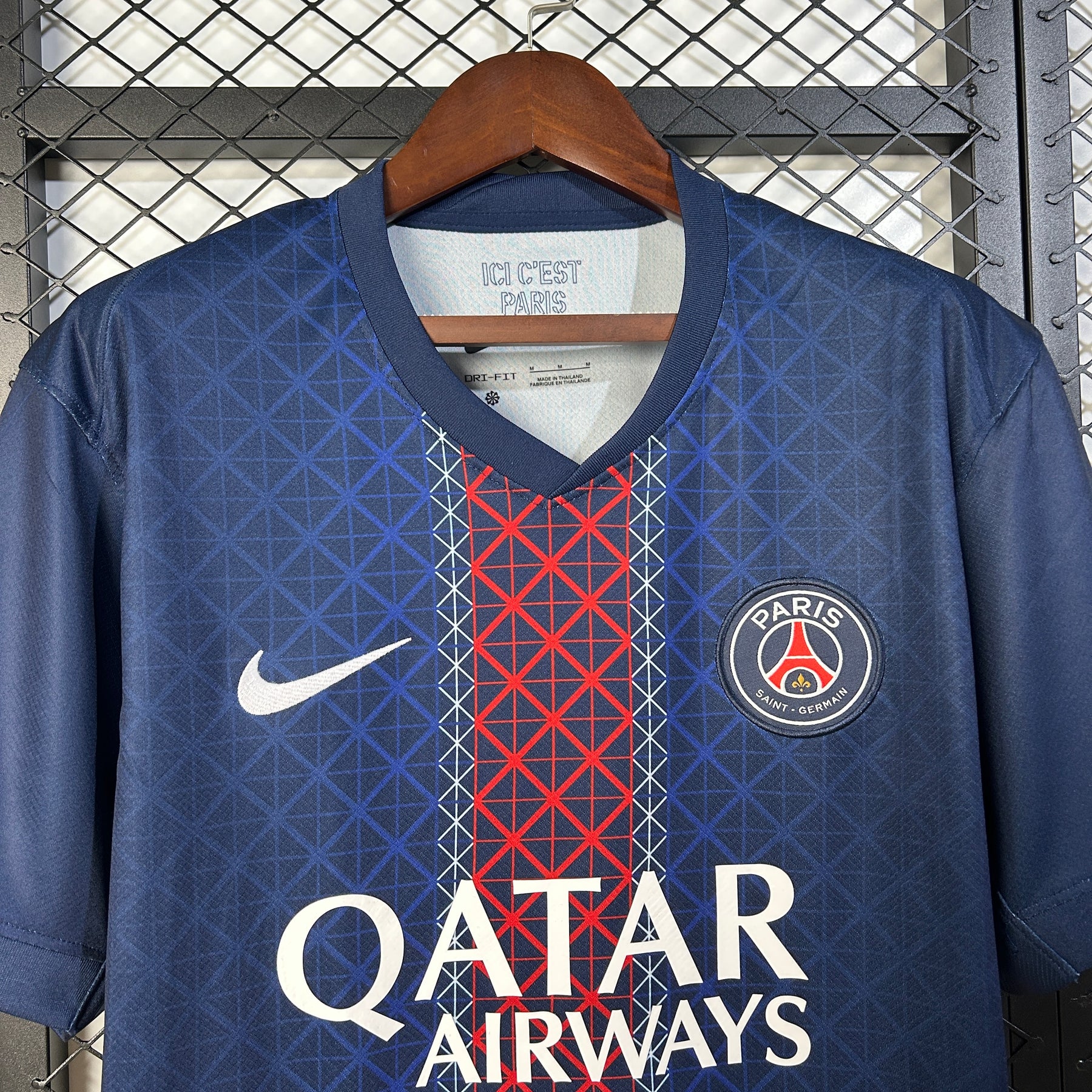 Camisa Paris Saint-Germain 2025/26 Home - Torcedor Pro Masculina - Azul