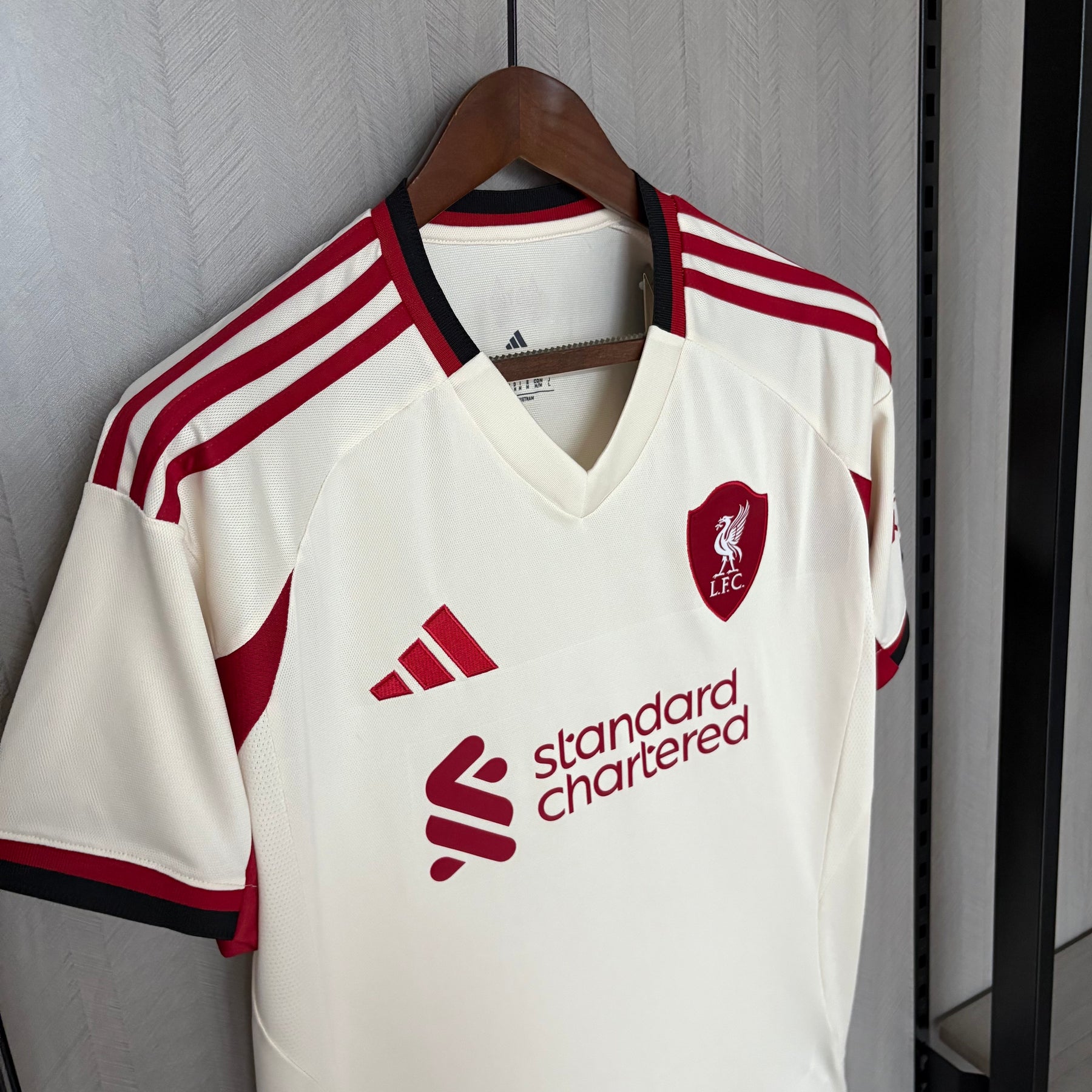 Camisa II Liverpool FC 25/26 Adidas Torcedor Masculina - Branca