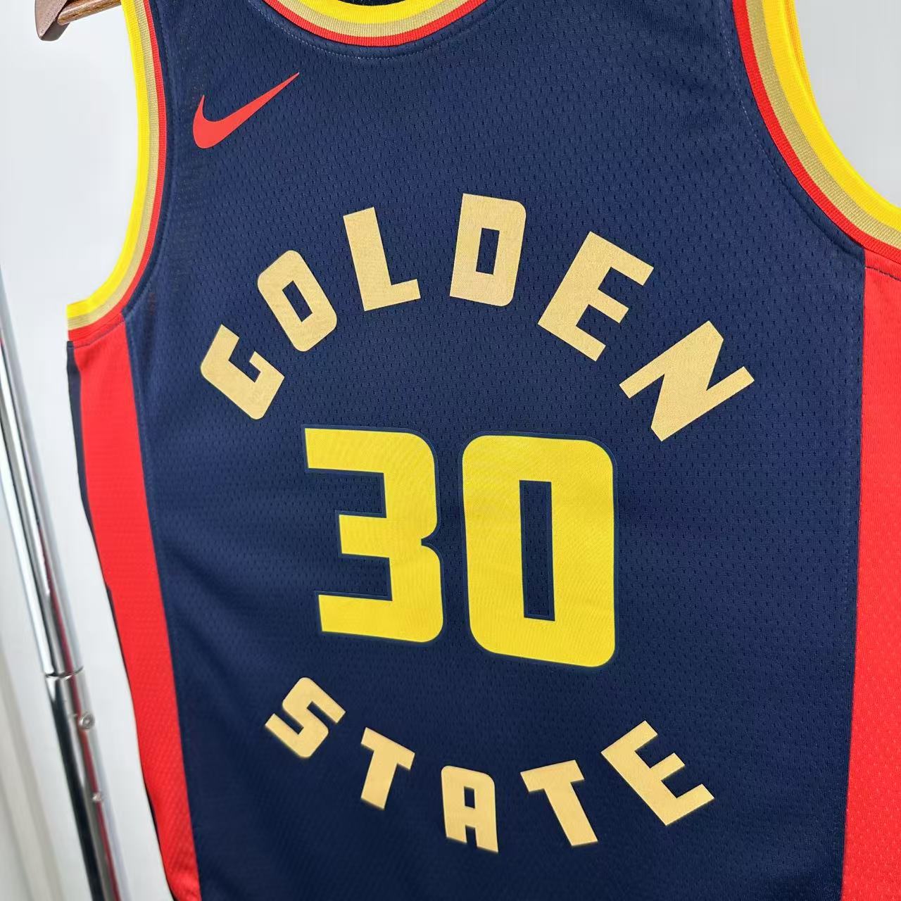 Regata NBA Golden State Warriors Stephen Curry 2024/25 Azul marinho - Edition City - Masculina