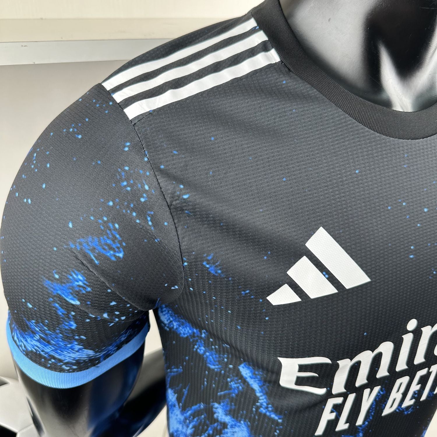 Camisa Real Madrid 2024-25 Edição Especial - Versão Jogador - preto azul