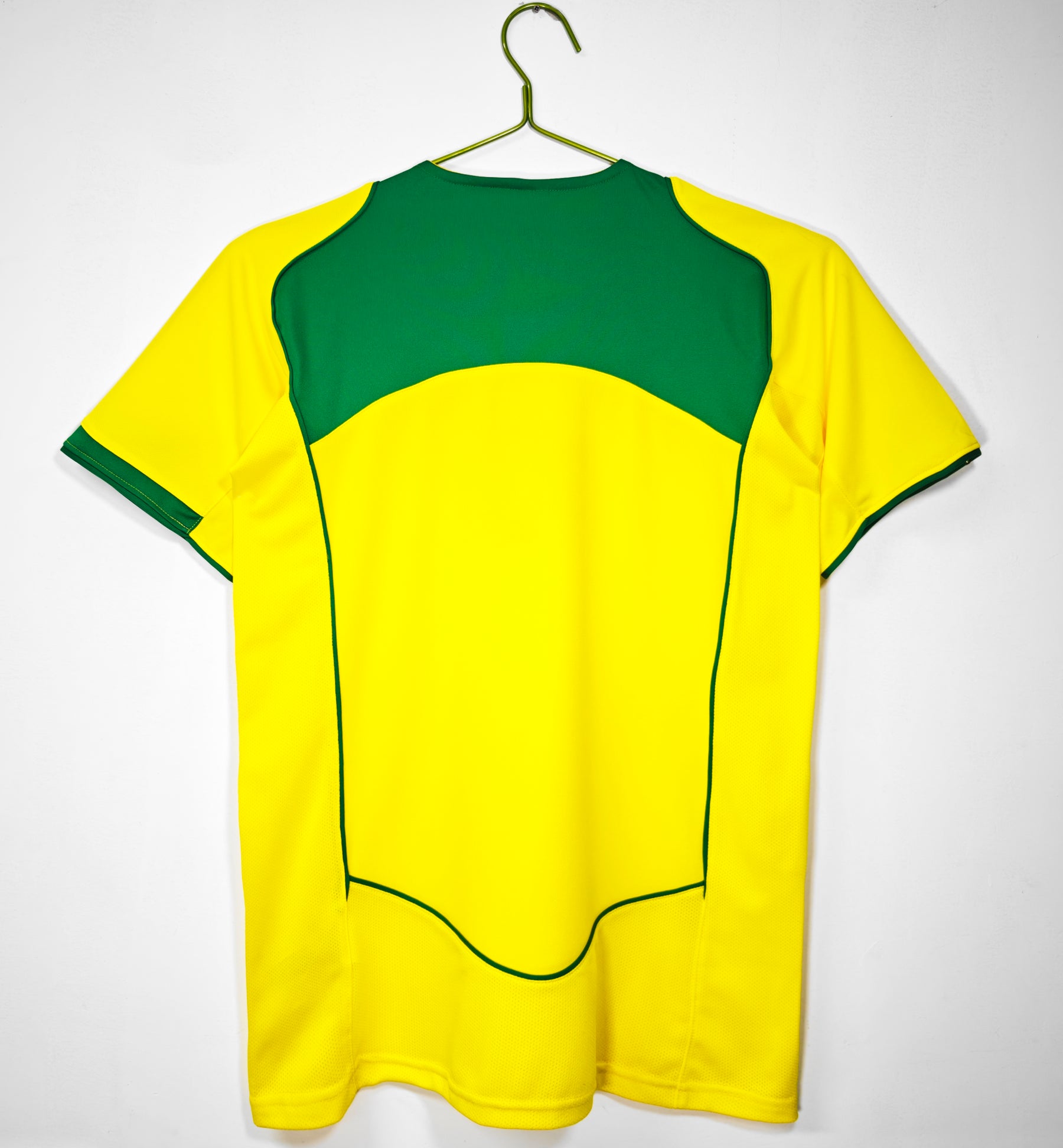 Camisa Seleção brasileira Nike 2004/05 Versão Retrô - Amarela - Masculina