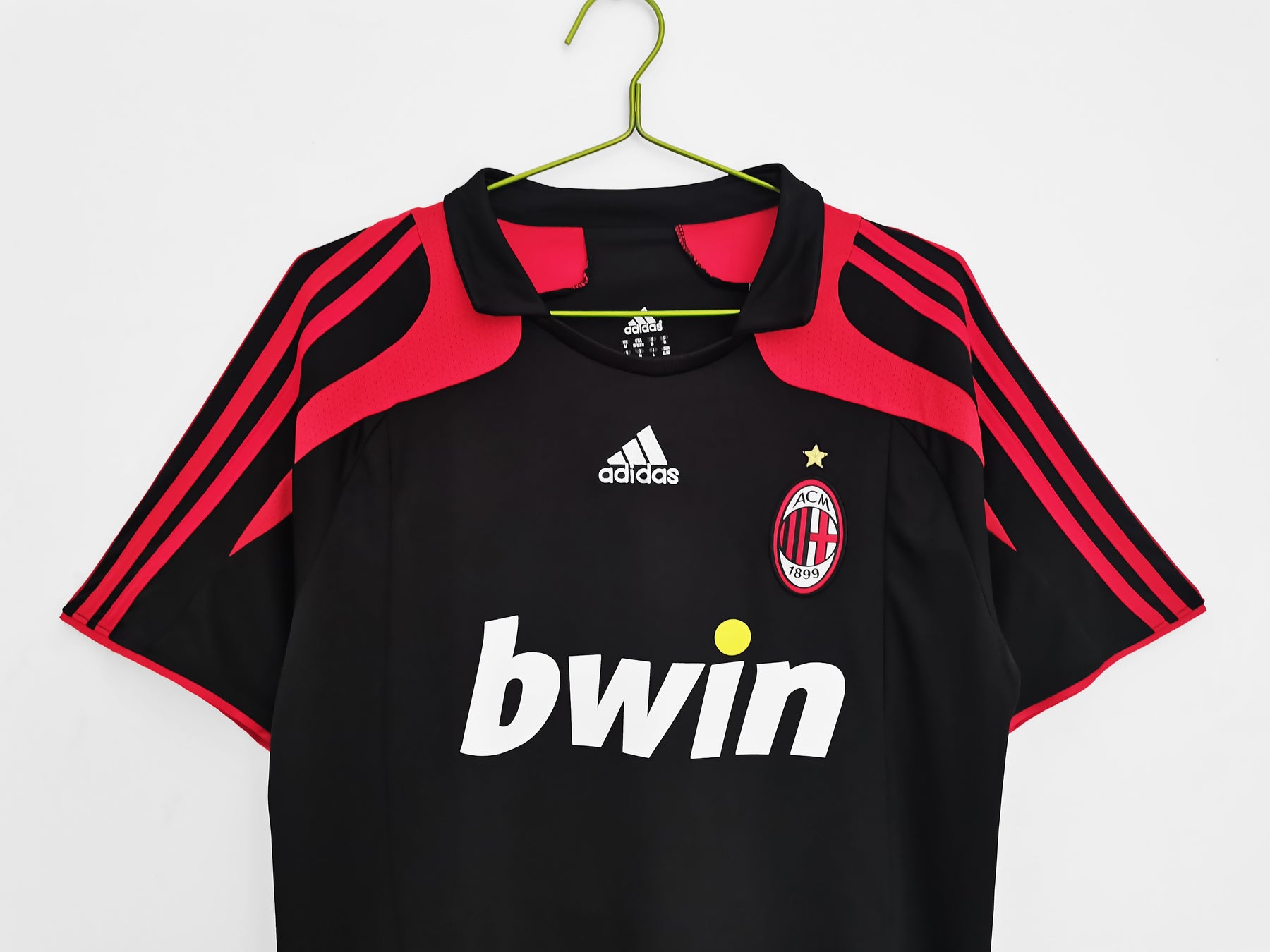 Camisa Ac Milan 2007/08 - Versão Retrô Masculino - Preto e Vermelho