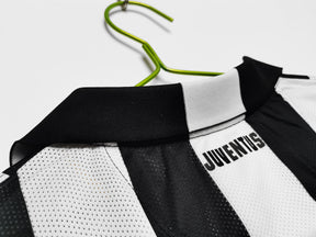 Camisa Juventus 2014/15- Versão Retrô Masculino - Preto e Branco