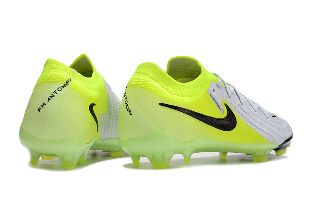 Chuteira Nike Phantom Luna Elite NU FG