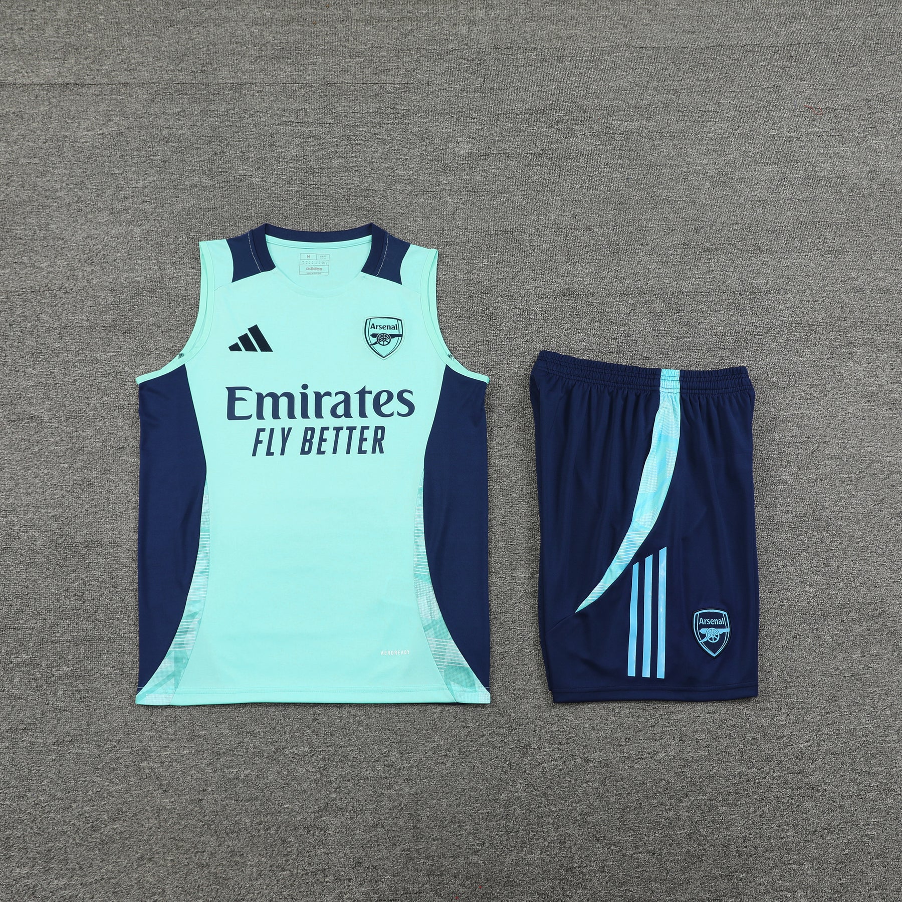 Kit de Treino Arsenal Adidas 24/25 Camisa e Bermuda Verde e Preto