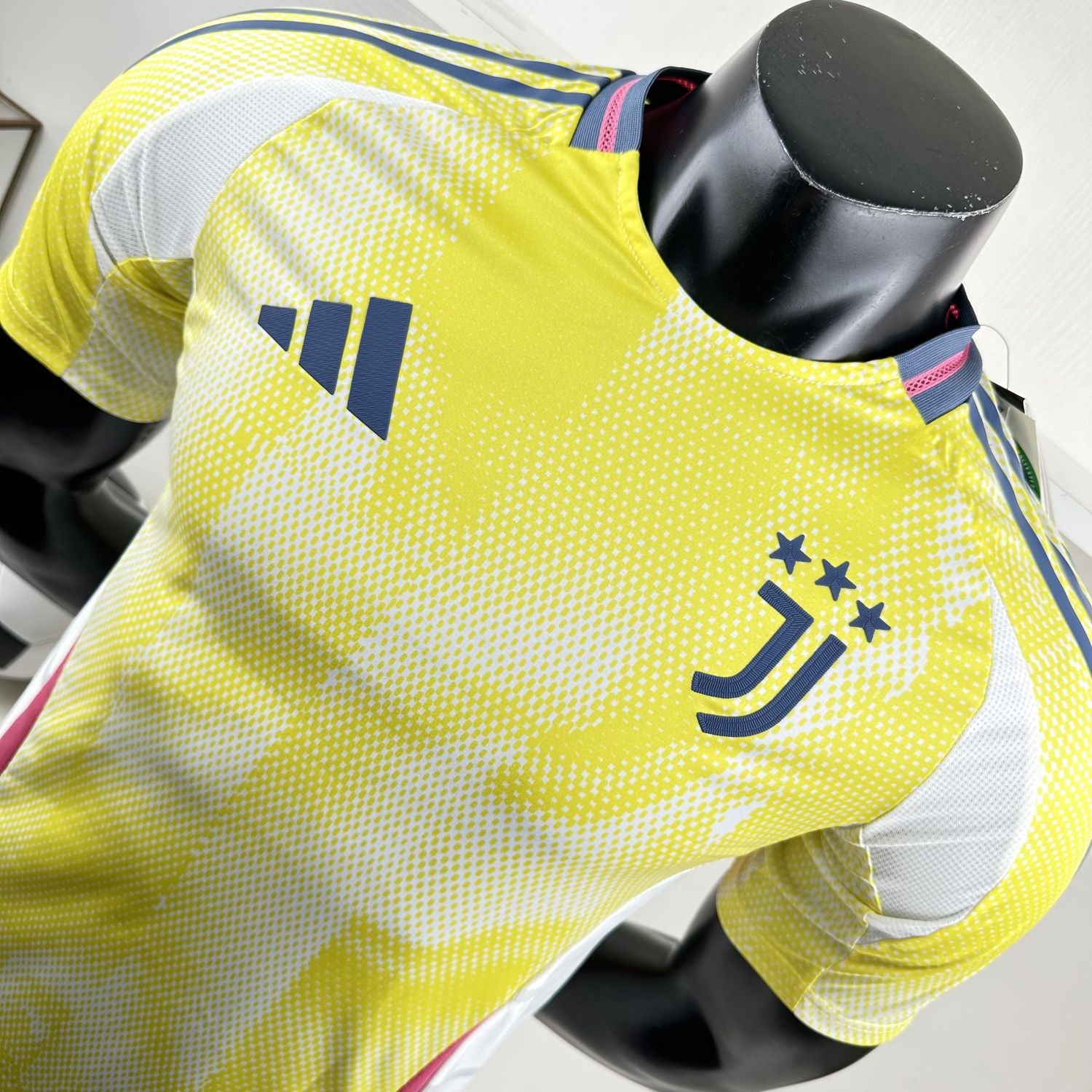 Camisa Juventus FC 2024-25 Away masculina - Versão do jogador