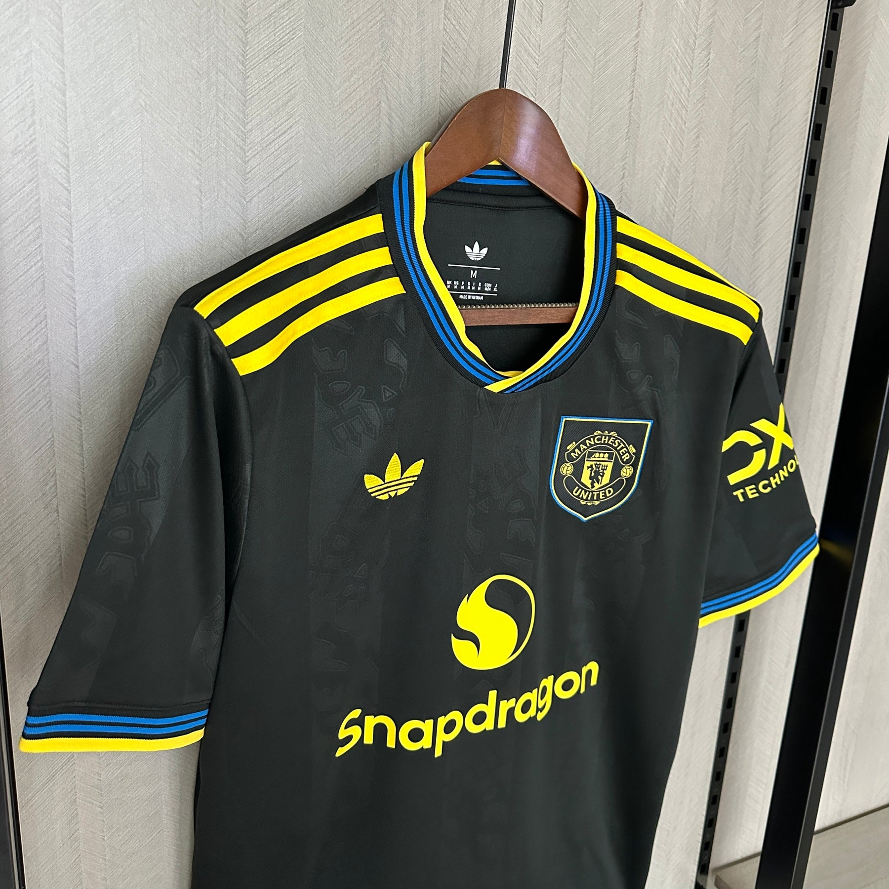 Camisa Home Manchester United lll 25/26 Torcedor Adidas Masculina - Preto