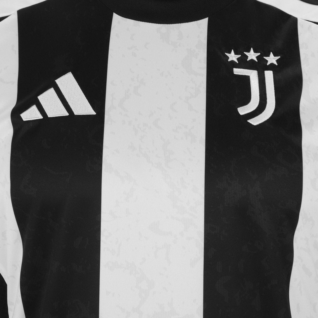 Camisa Juventus Home 24/25 s/n° Torcedor Adidas Masculina - Branco+Preto