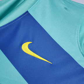 Camisa Retrô Barcelona Away 10/11 - Verde Água | Edição Icônica e Memorável