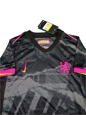 Kit Infantil Chelsea lll 2024/25 - Preto e Rosa