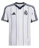 Camisa Real Madrid 2025 US Pack Lifestyle Adidas Masculina – Branca com Listras