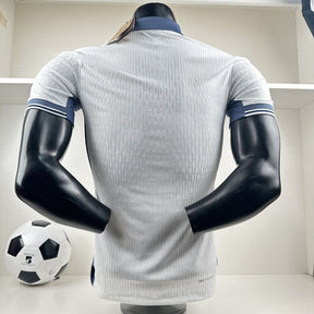 Camisa Inter de Milão II 24/25 - Jogador Nike masculina - Branca com detalhes em azul