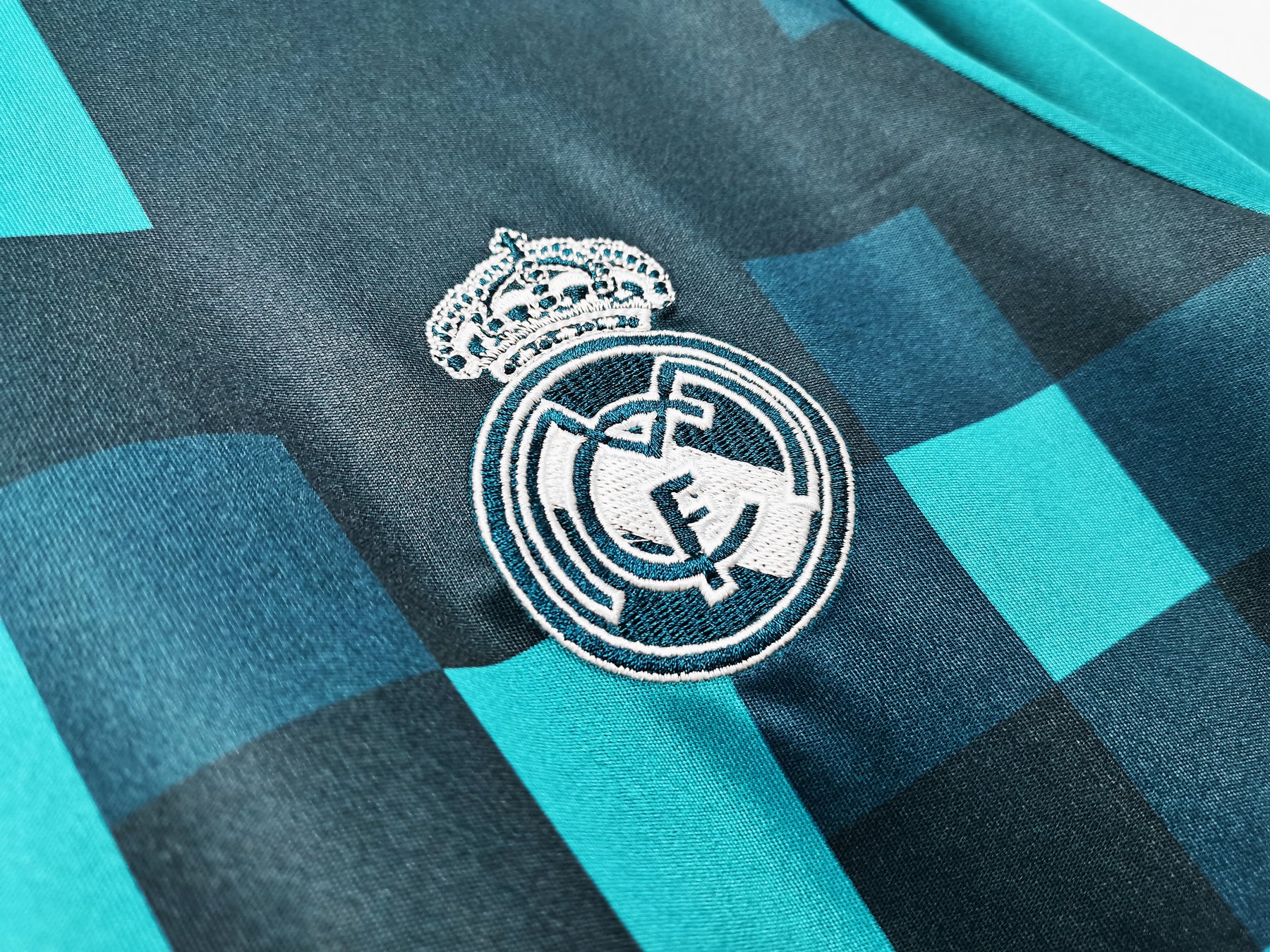 Camisa Real  Madrid 2017/18 - Versão Retrô Masculino - Azul