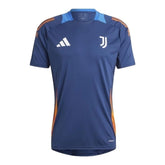 Camisa Juventus Pré-jogo 23/24 - Torcedor Adidas Masculina - Azul com detalhes em vermelho