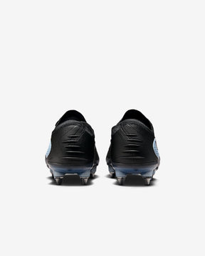 Chuteira Nike Phantom 6 Low Elite - Trava Mista