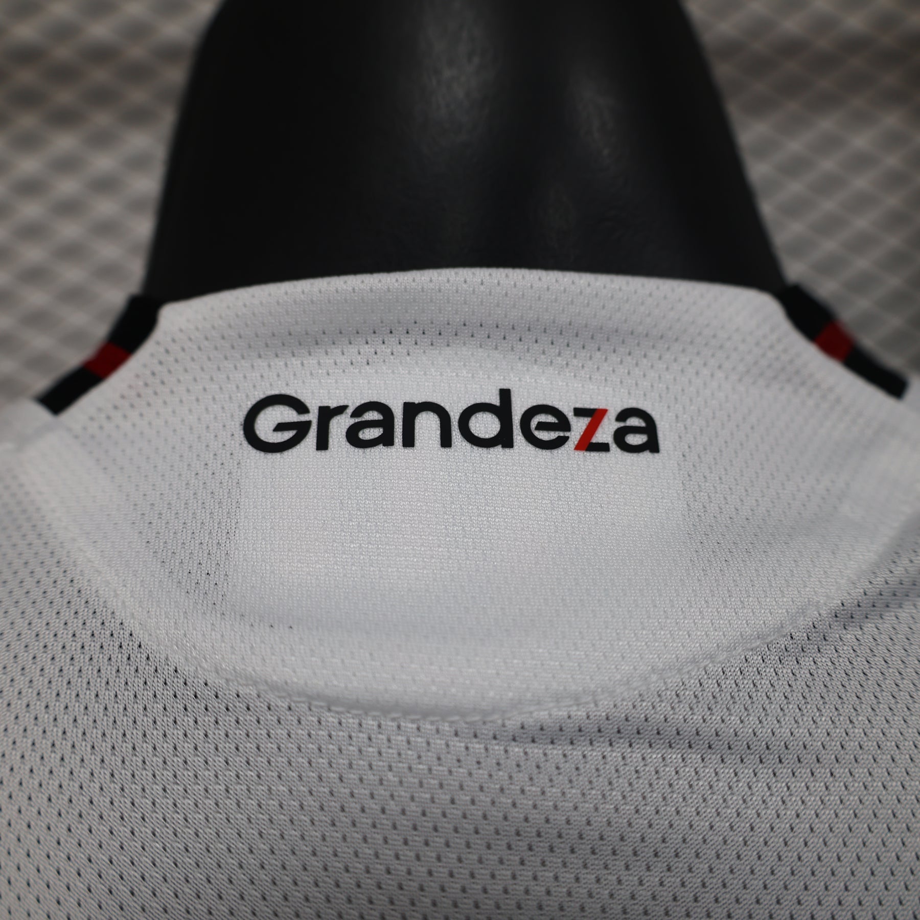 Camisa River Plate 2025/26 Adidas - Versão Jogador Masculina - Branca+Vermelho