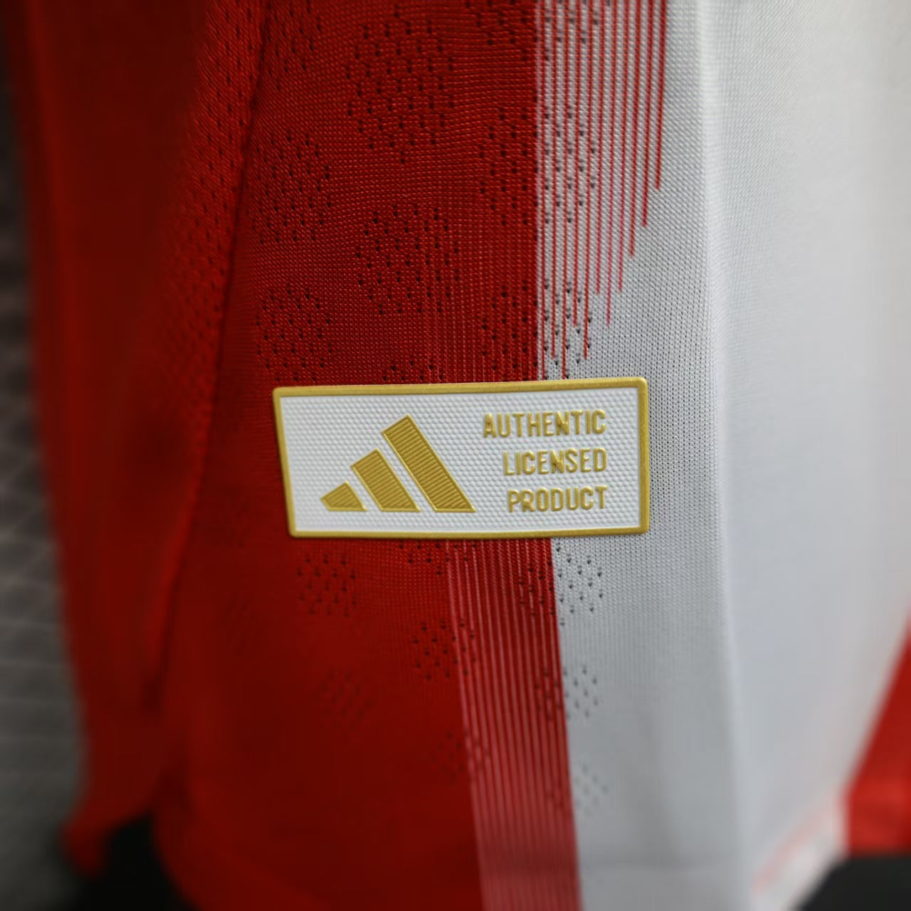 Camisa Adidas Bayern de Munique I 25/26 s/n° Jogador Masculina - Vermelha e Branca