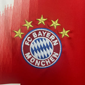 Camisa FC Bayern de Munique 25/26 - Versão Torcedor Masculino - Vermelha e Branca
