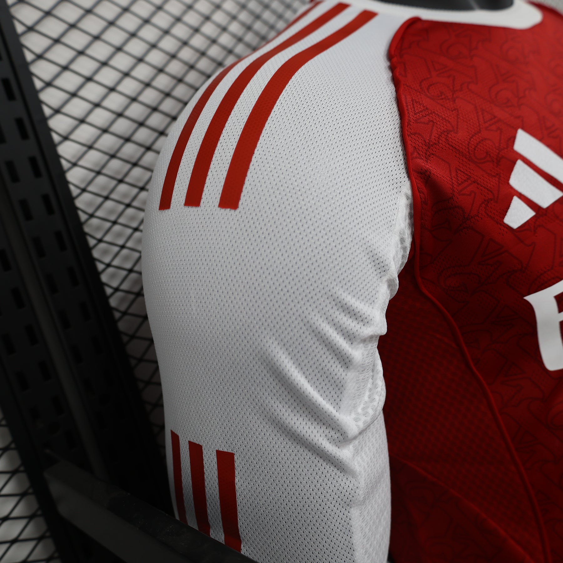Camisa Arsenal 2025/26 Manga Longa - Versão jogador - Masculina
